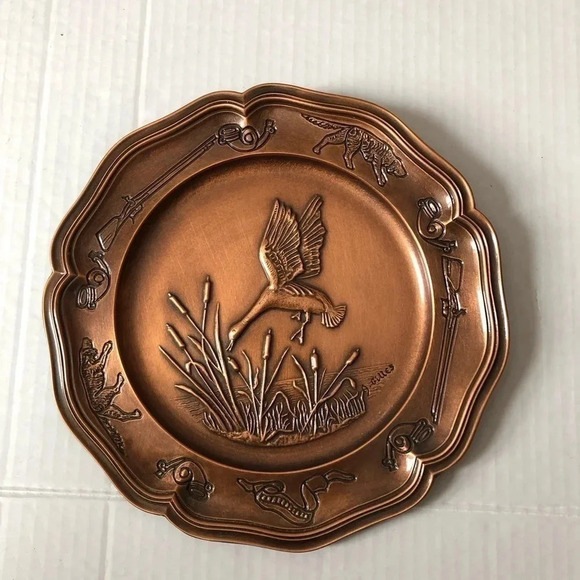 Vtg Gilbert Giles Copper  Decor Plate - Picture 2 of 9